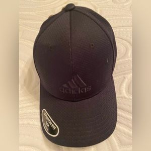 Adidas Baseball/ Golf Hat Flex Fit S/M black NEW